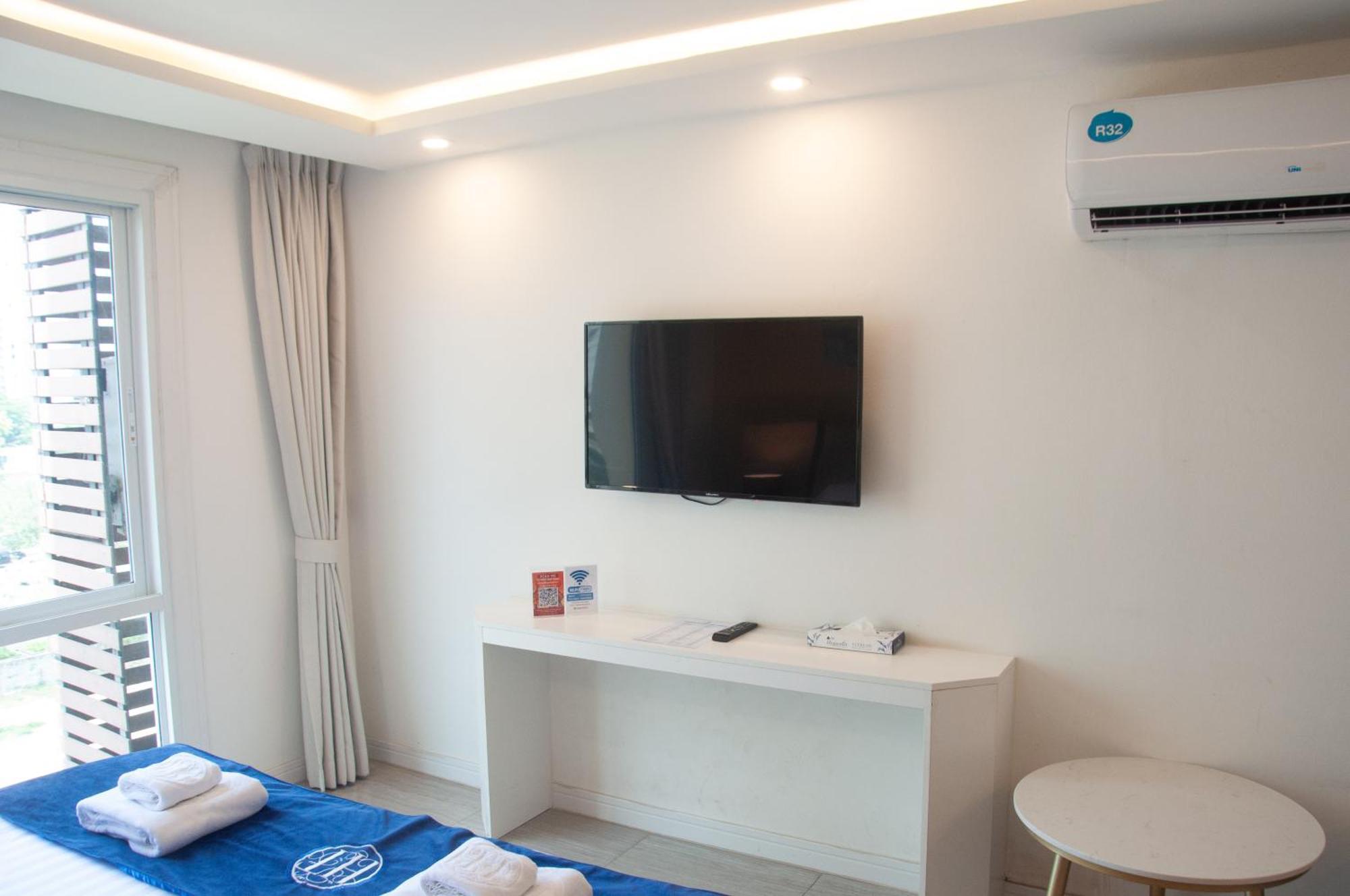 Ht9 Hotel Jomtien Beach Εξωτερικό φωτογραφία
