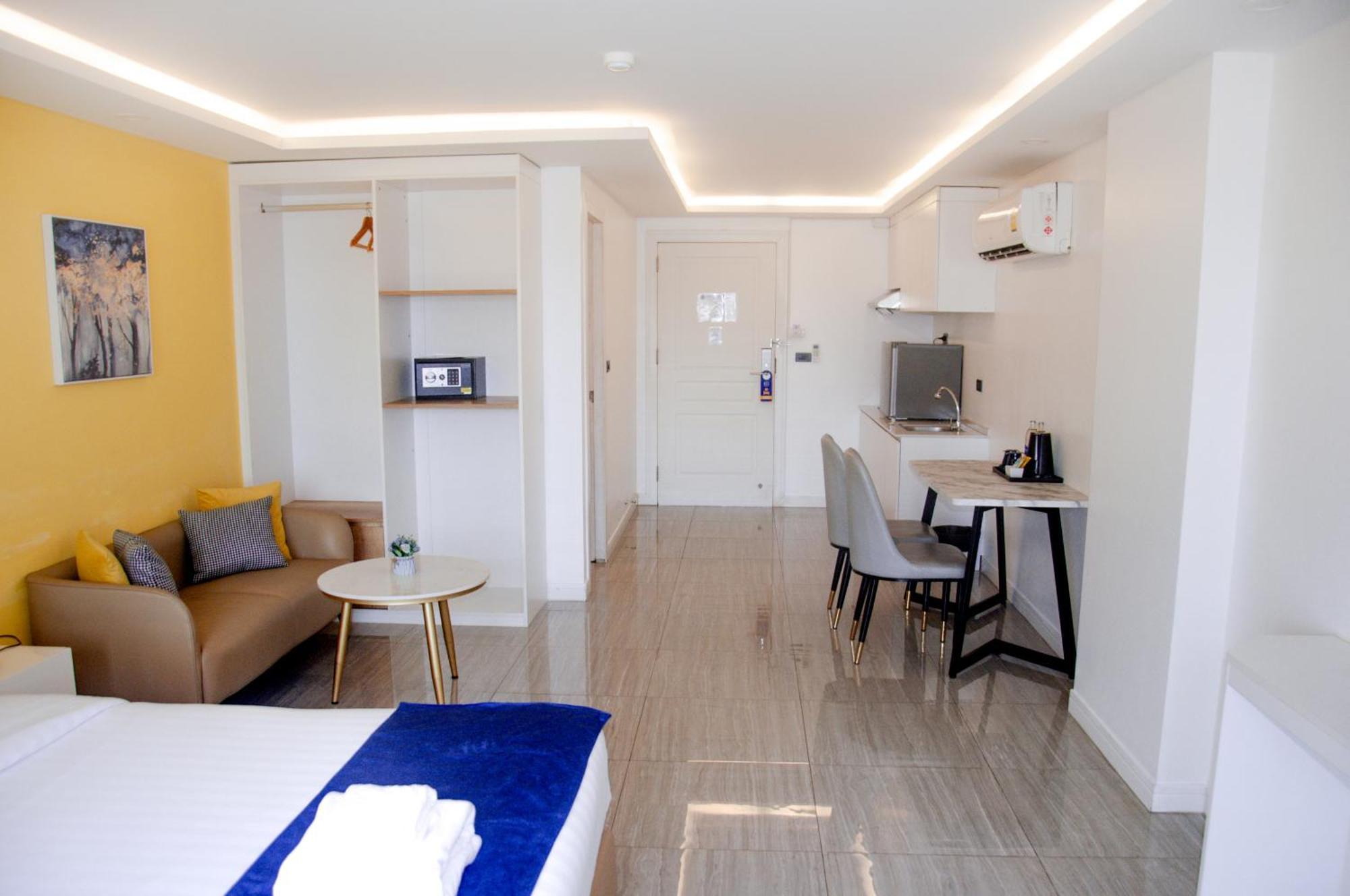 Ht9 Hotel Jomtien Beach Εξωτερικό φωτογραφία
