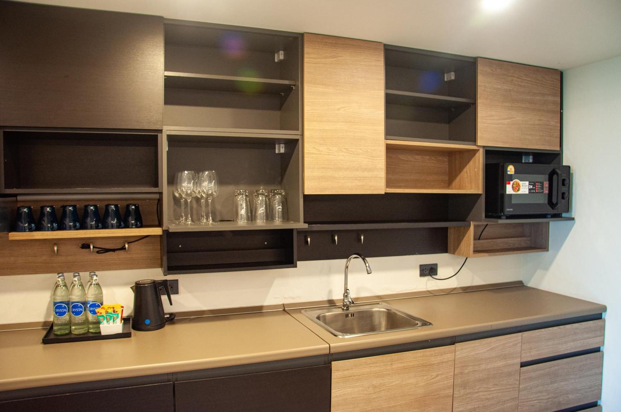 Ht9 Hotel Jomtien Beach Εξωτερικό φωτογραφία