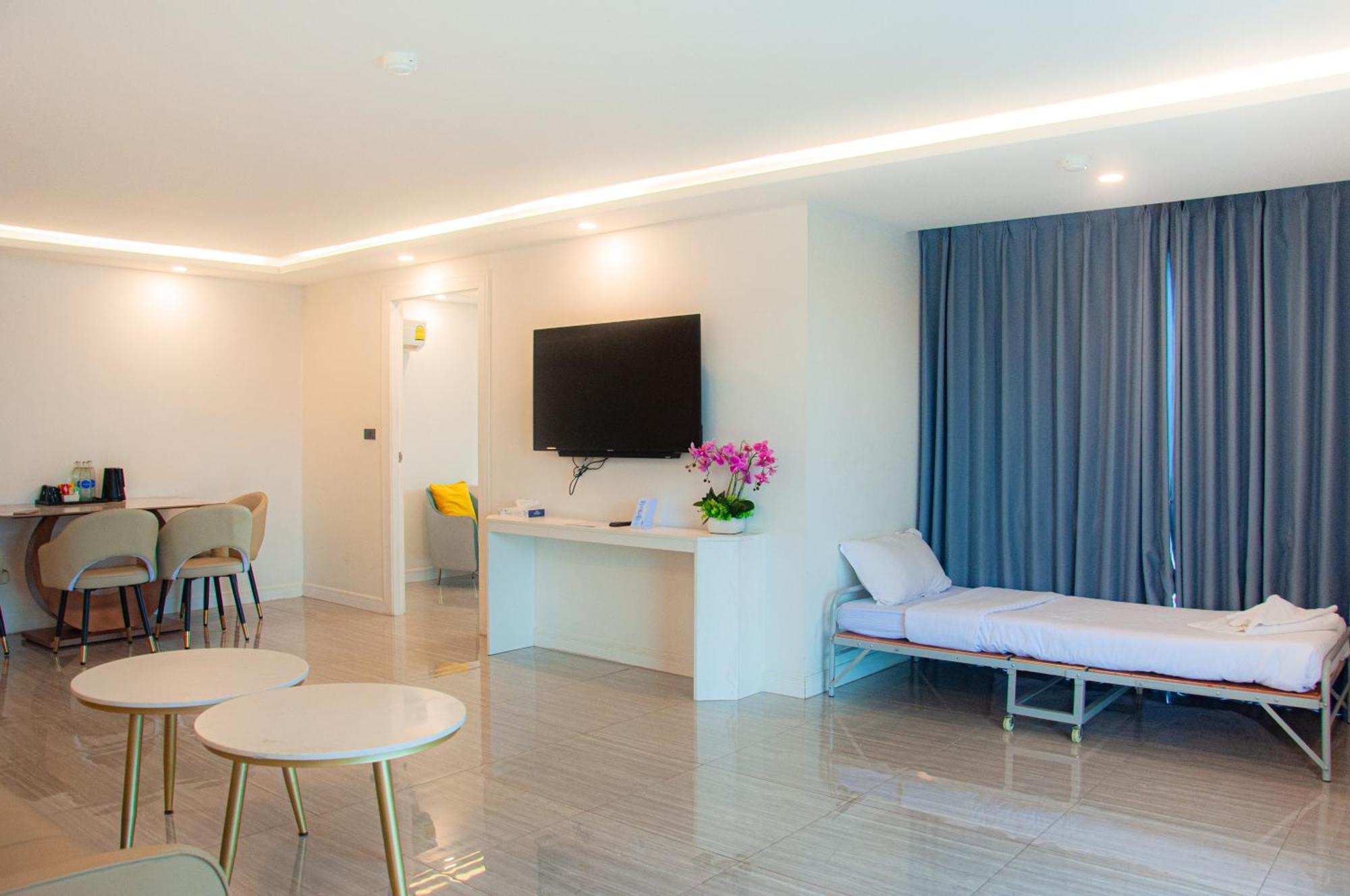 Ht9 Hotel Jomtien Beach Εξωτερικό φωτογραφία